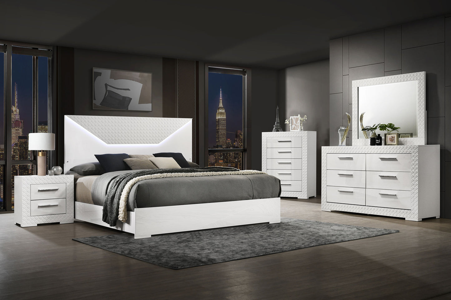 Ives 5-piece Eastern King Bedroom Set White High Gloss